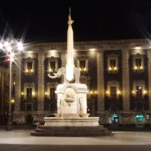 Sotto Il Fortino, , Aeroporto di Catania Fontana Rossa Italia